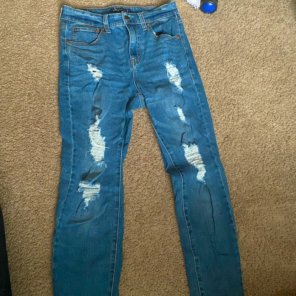 Aeropostale distressed jeans, size 6.